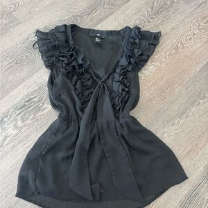 H&M Black Ruffled Blouse